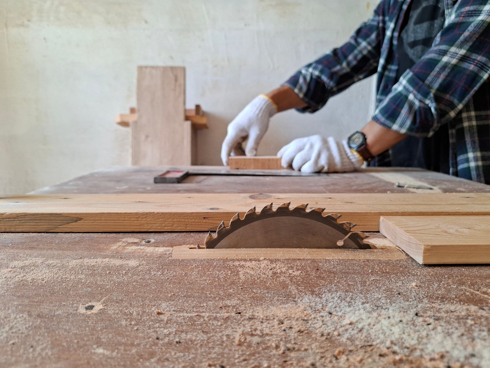 uri ifs M e744192e 9634 444f 96ad cc98563b419d 1