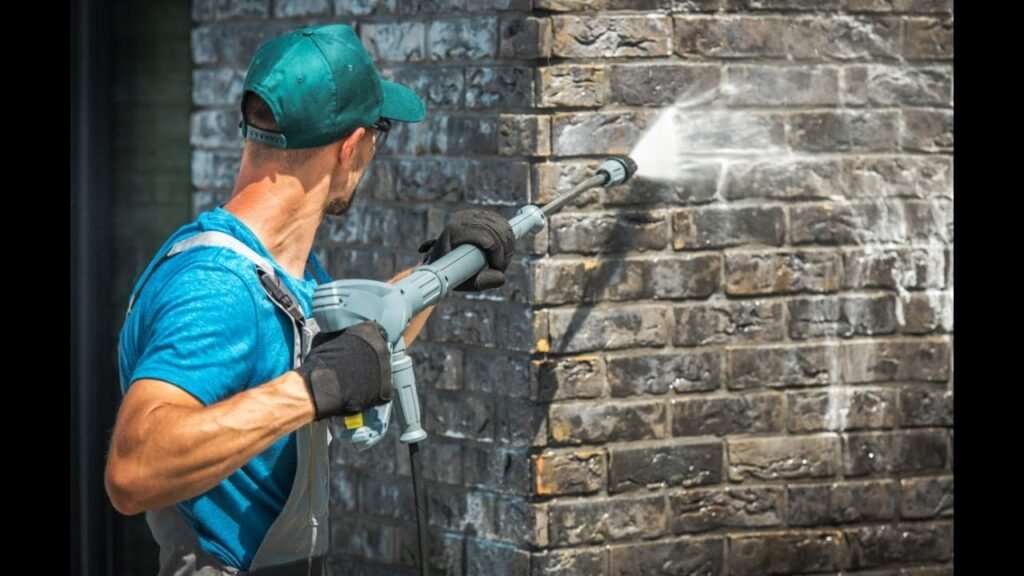 Professional pressure washing in Los Angeles